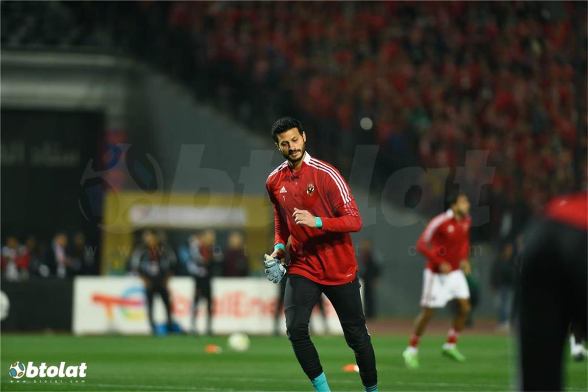 Hossam Hassan faces goalkeeping decision after El Shenawy injury