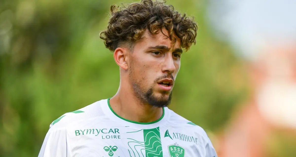 New era begins as Algeria welcomes fresh faces to national team