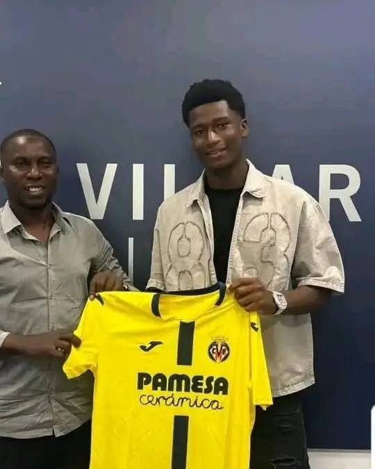 Spanish-Malian youngster Koné signs new deal