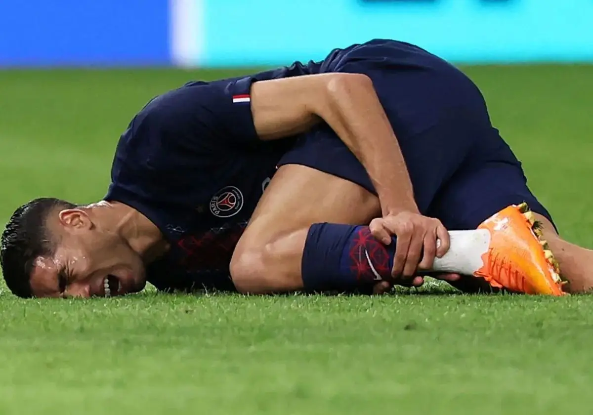 Hakimi’s injury leaves PSG and Morocco holding their breath