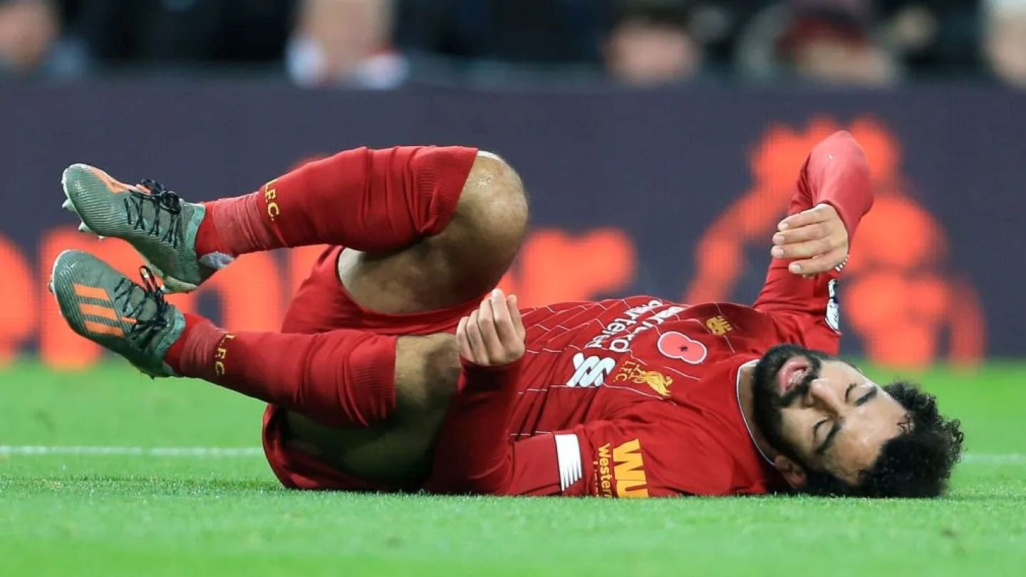 Salah exits with thigh problem as Liverpool maintain lead