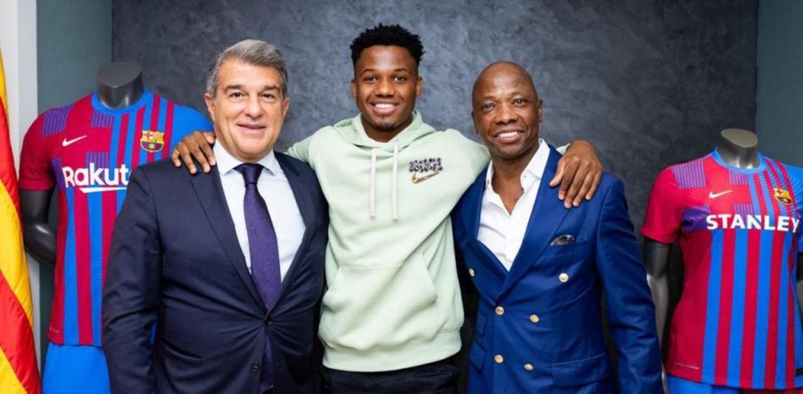 Ansu Fati’s father blames Barcelona after world cup snub Ansu Fati’s father blames Barcelona after world cup snub