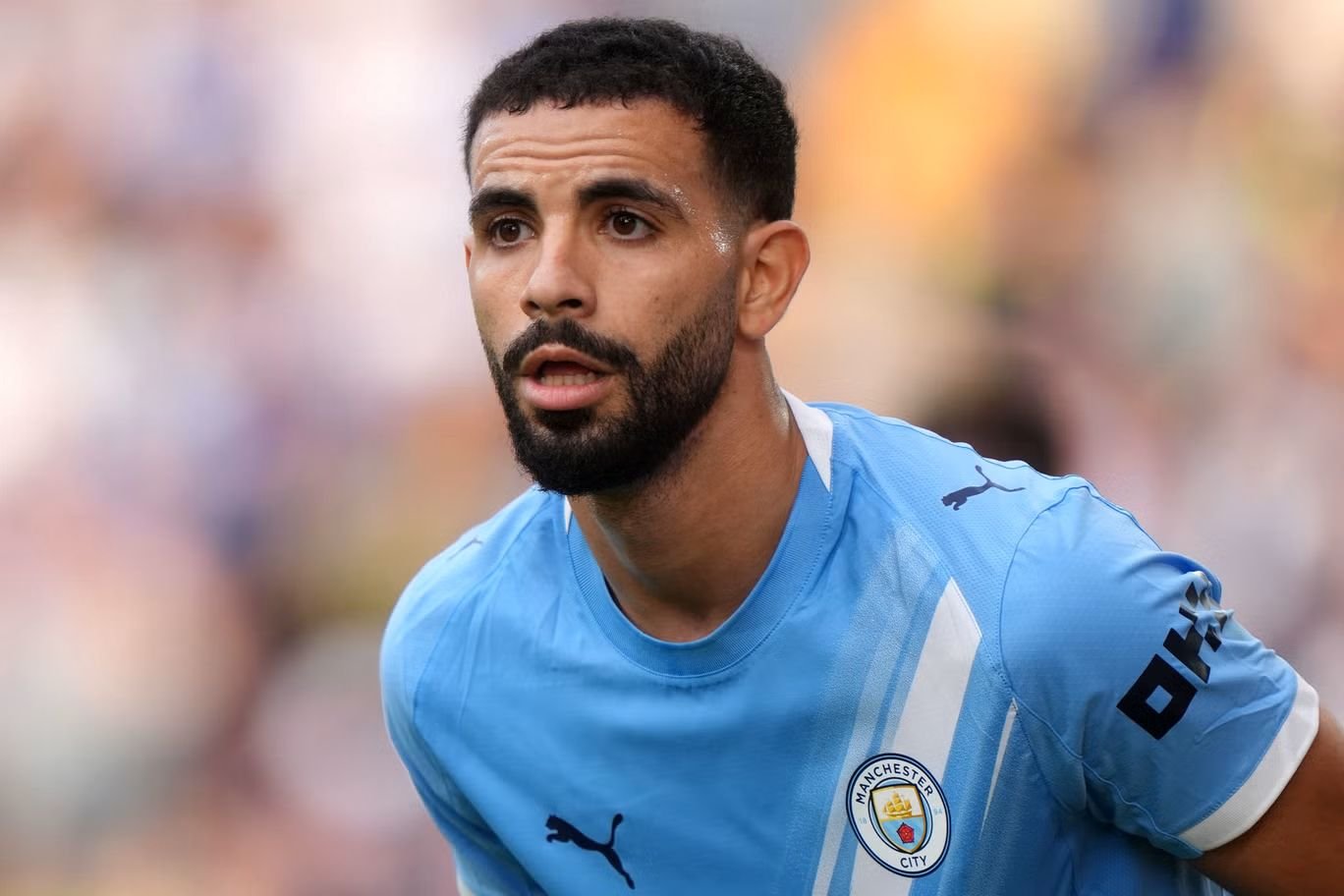Algerian fans question Guardiola decision after Ait-Nouri bus video emerges