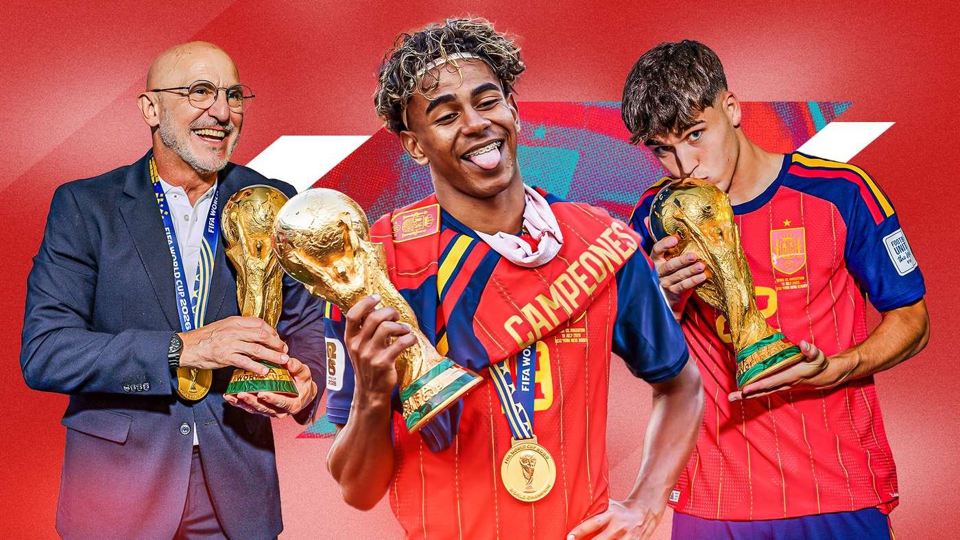 Three football players celebrate with trophies and gold medals after winning a championship; central figure wears a red jersey and a ‘CAMPIONES’ sash, flanked by teammates.
