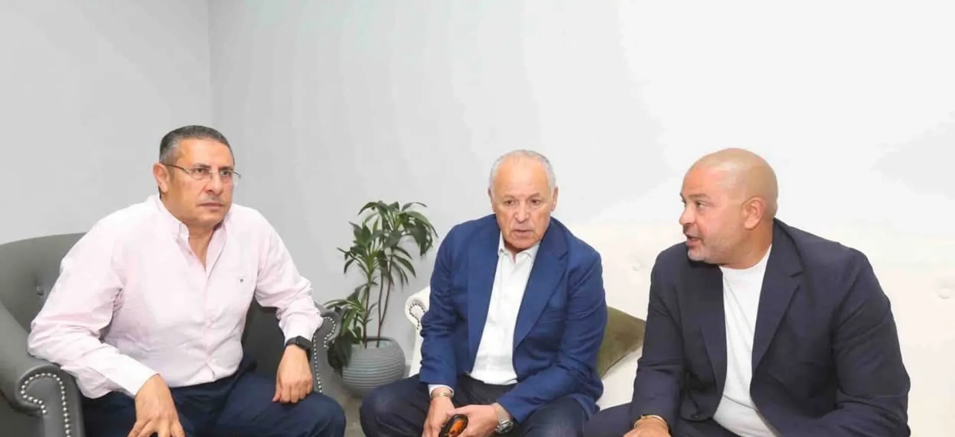 Meta-description: The Egyptian Football Association and the League of Clubs face a potential dispute after cooling breaks were cancelled, raising concerns over sponsorship agreements and television advertising in the Egyptian League.