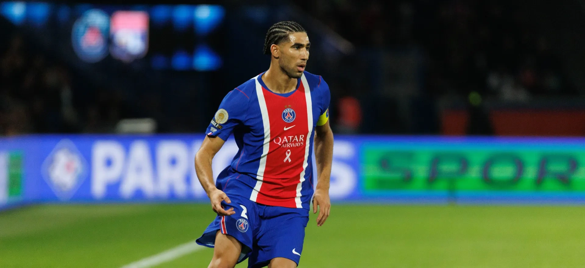 Meta-description: Paris Saint-Germain defender Achraf Hakimi has explained the meaning behind his new braided hairstyle after social media users jokingly linked his look to Chelsea players. Meta-description: Paris Saint-Germain defender Achraf Hakimi has explained the meaning behind his new braided hairstyle after social media users jokingly linked his look to Chelsea players.